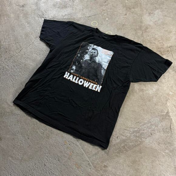 Black Halloween Michael Myers Graphic T-Shirt - Picture 4 of 8